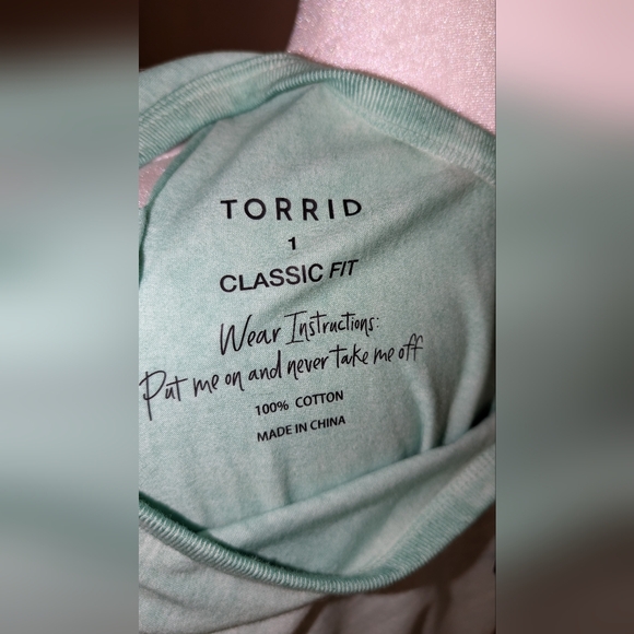 Torrid Mint Green Classic Fit Top - Slashed Back - Picture 6 of 7